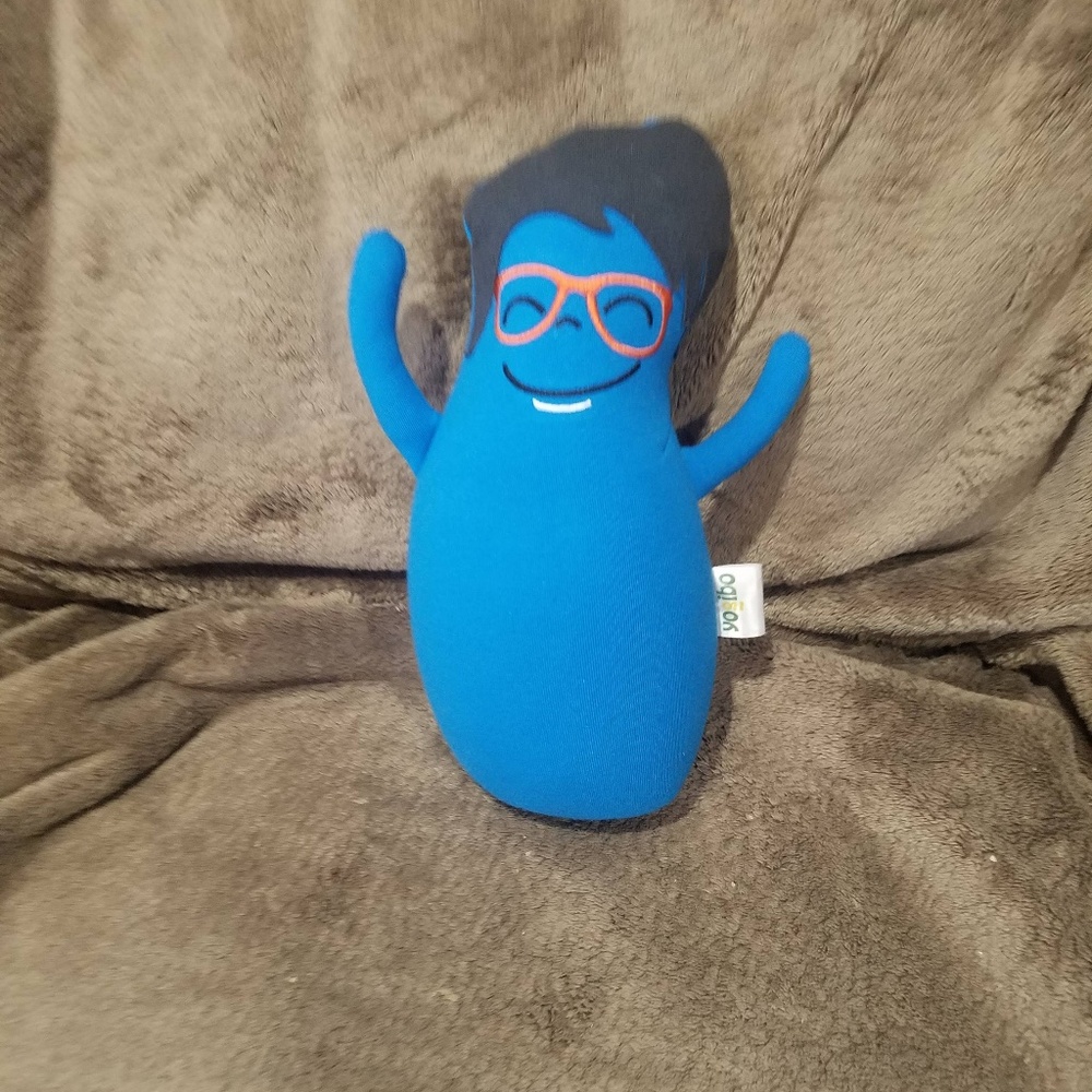 Yogibo Hugibo Mate one of the best squeeze toy